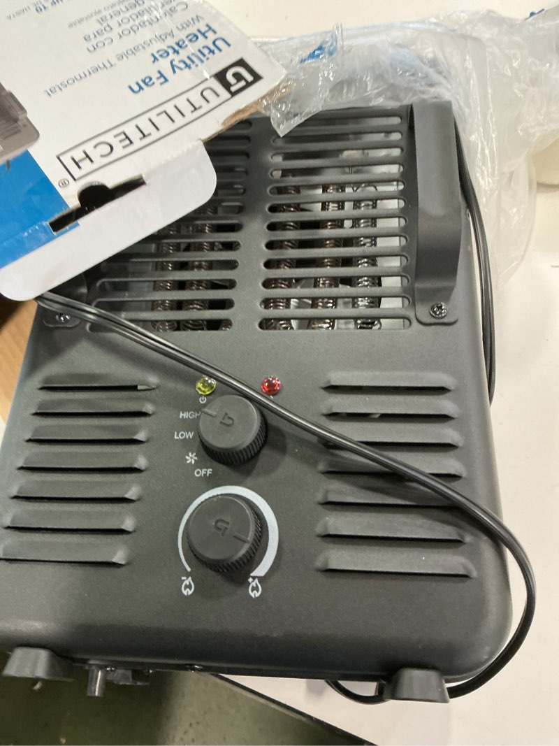 Condition photo showing Good Condition for With Adjustable Thermostat Calentador con ventilador para uso general Con termostato ajustableWith Adjustable Thermostat Calentador con ventilador para uso general Con termostato ajustable