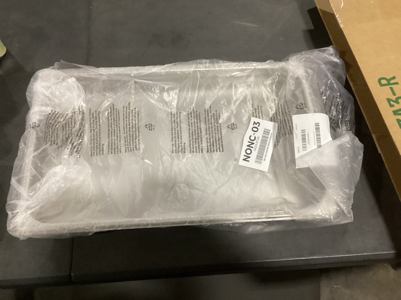 Condition photo showing Good Condition for winco 2.5-inch deep full-size anti-jamming steam table pan, 25 gauge, nsf, stainless steel, medium 2.5" deep standard