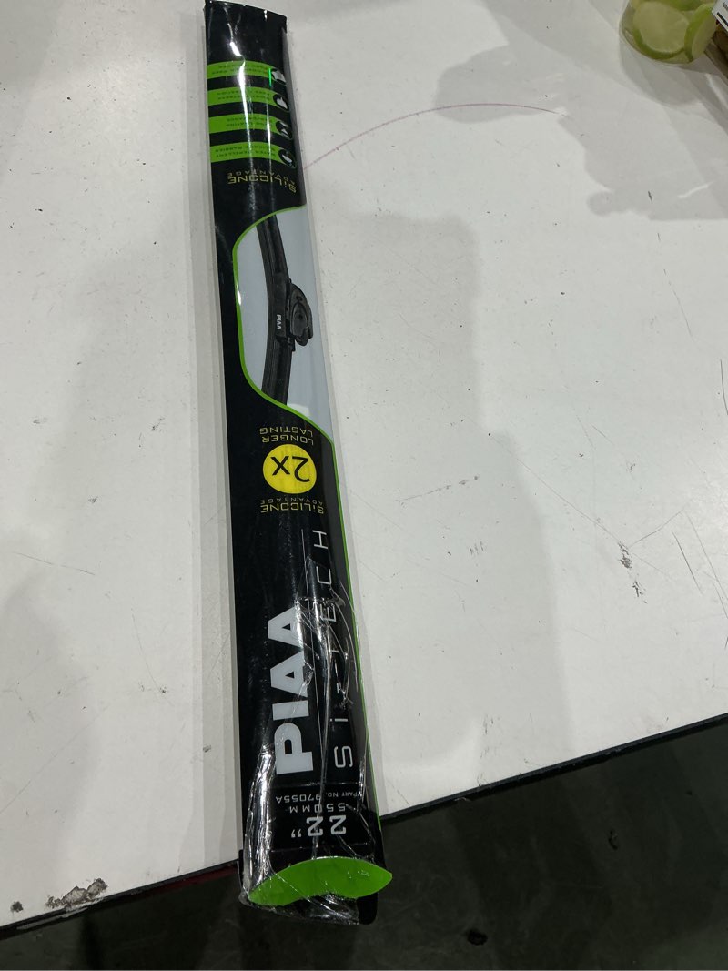 Condition photo showing As Is for piaa 97055 22-inch (550mm) si-tech silicone wiper blade, premium all-season oem windshield wiper replacement 22 inches