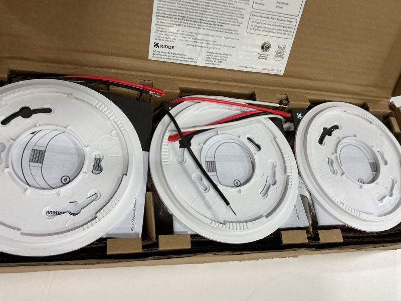 Condition photo showing New/Like New for Kidde Hardwired Smoke & Carbon Monoxide Detector for Home, Voice Alerts, 10-Year Battery Backup, 3-Pack 3 Pack