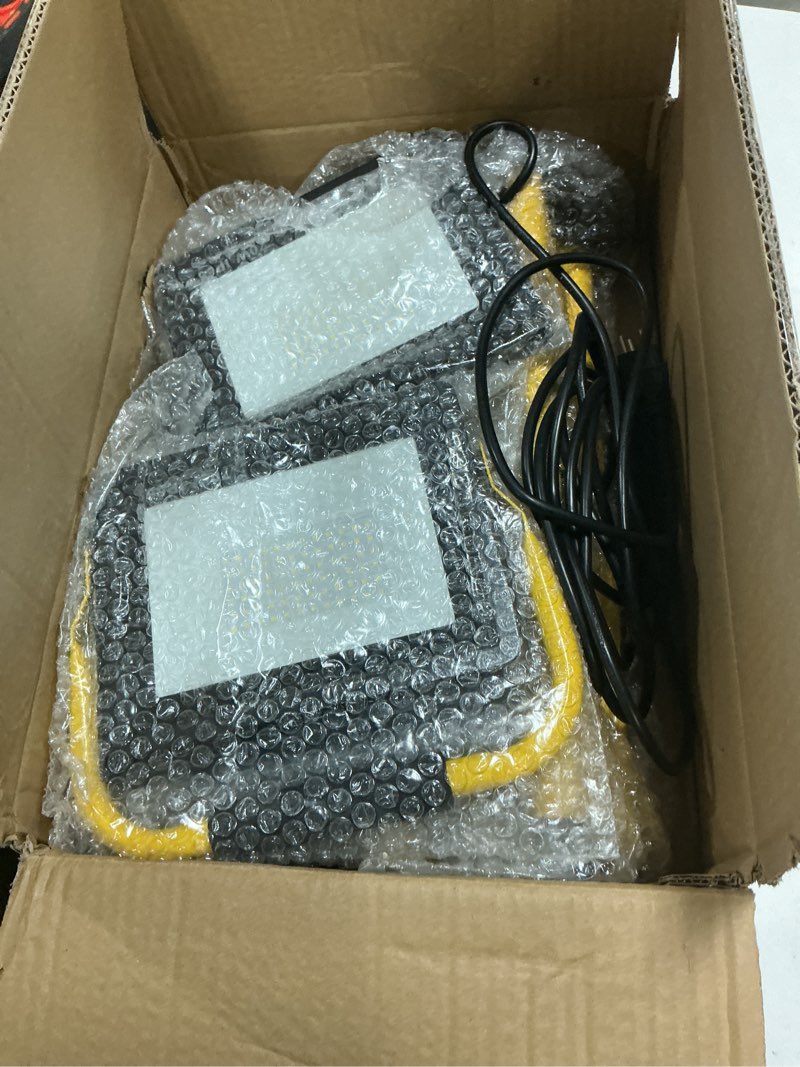 Condition photo showing Good Condition for led light work stand: 21000lm portable lighting for job site, construction & garage workshop 3 head