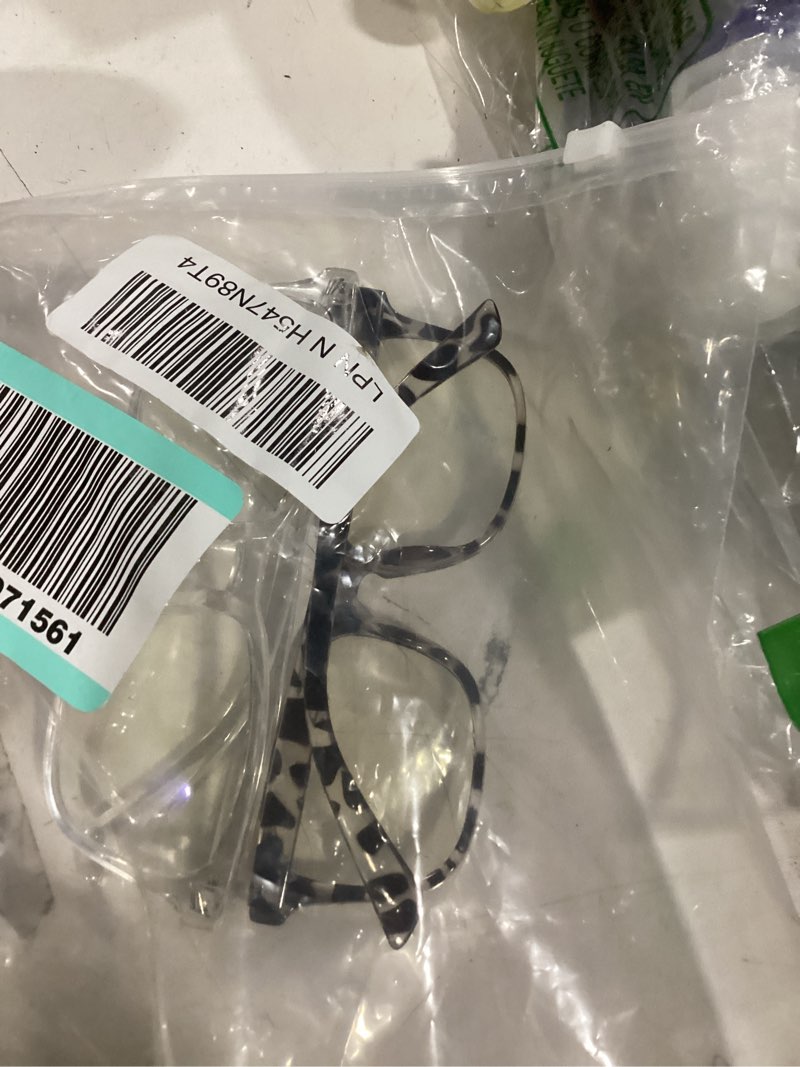 Condition photo showing Good Condition for glasses