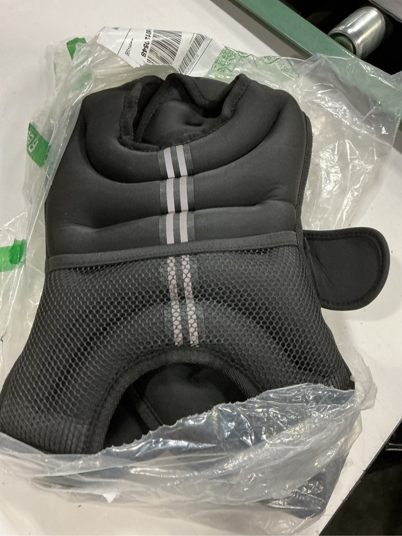 Condition photo showing Good Condition for weight vest