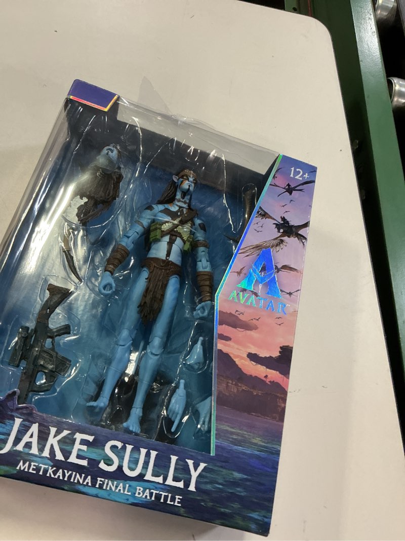 Condition photo showing Good Condition for McFarlane Toys- Avatar: Fire and Ash Jake Sully (Metkayina Final Battle) 7in Action Figure McFarlane Collector Edition