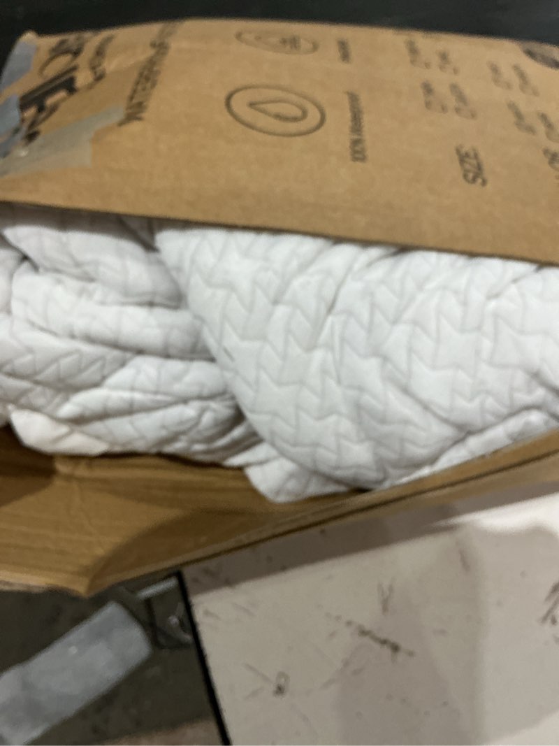 Condition photo showing As Is for bedlore waterproof full size mattress pad, breathable mattress protector with 6-15 inch deep pocket, quilted fitted mattress topper bed cover, noiseless & machine washable white full