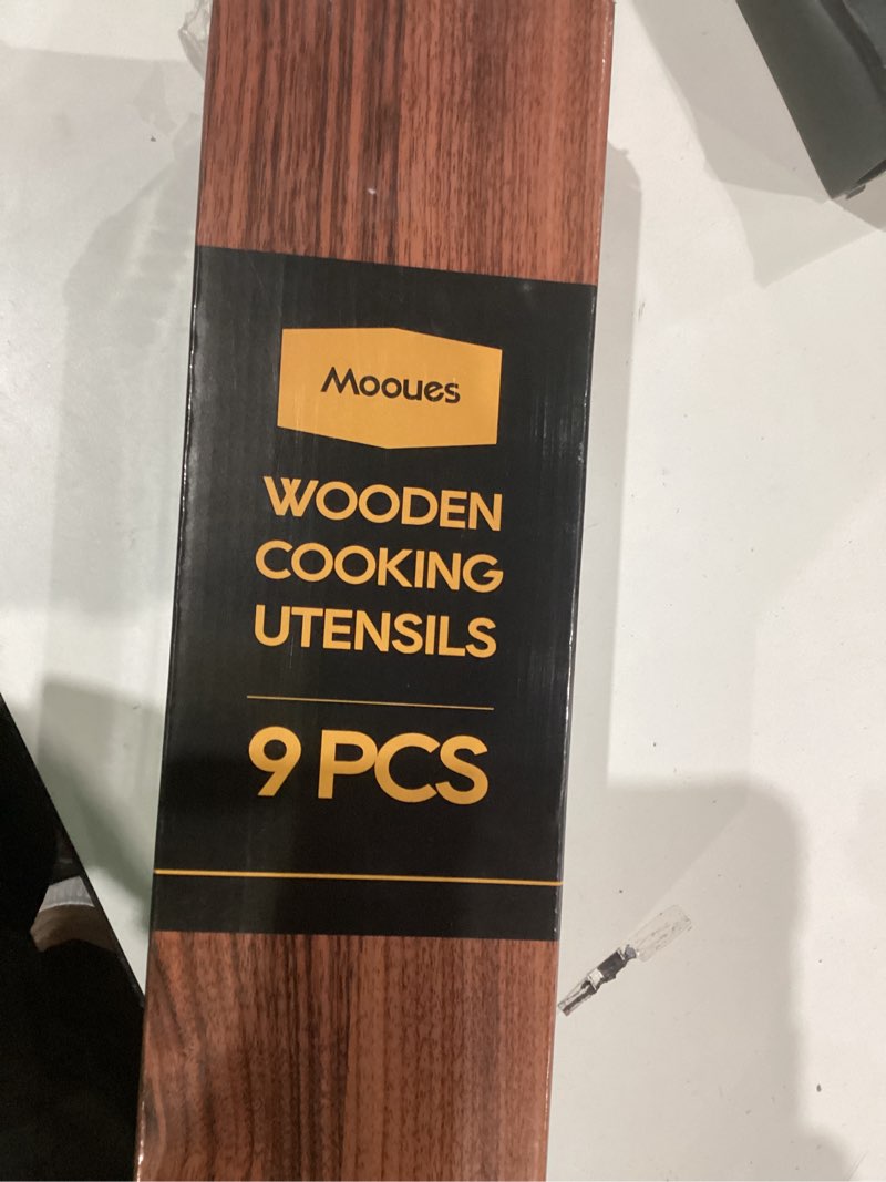 Condition photo showing Good Condition for 9 Piece Natural Teak Wooden Kitchen Utensil Set with Spoon Rest - Comfort Grip Cooking Spoons and Utensils Holder 9 PCS SET