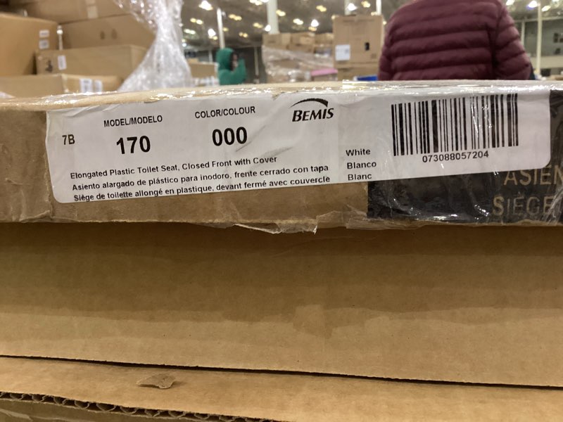 Condition photo showing New/Like New for Toilet seat