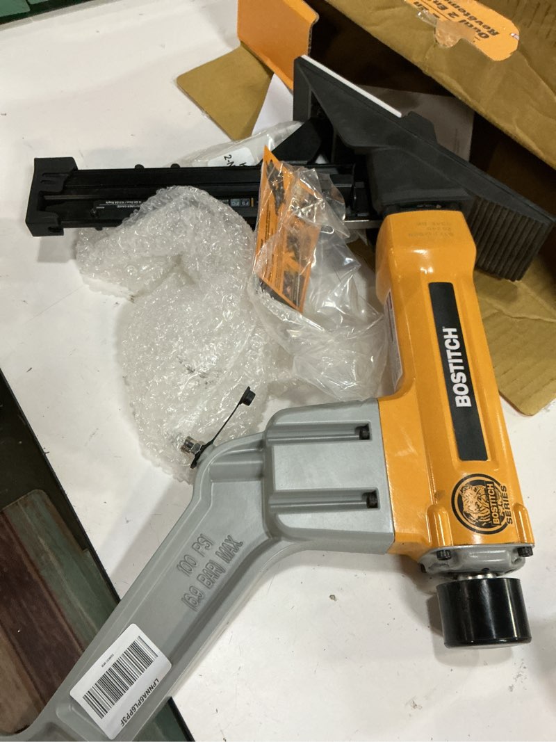 Condition photo showing Good Condition for bostitch staples flooring pneumatic nailer