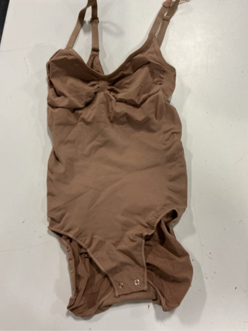 Condition photo showing Good Condition for sculpting bodysuit, xl, sienna