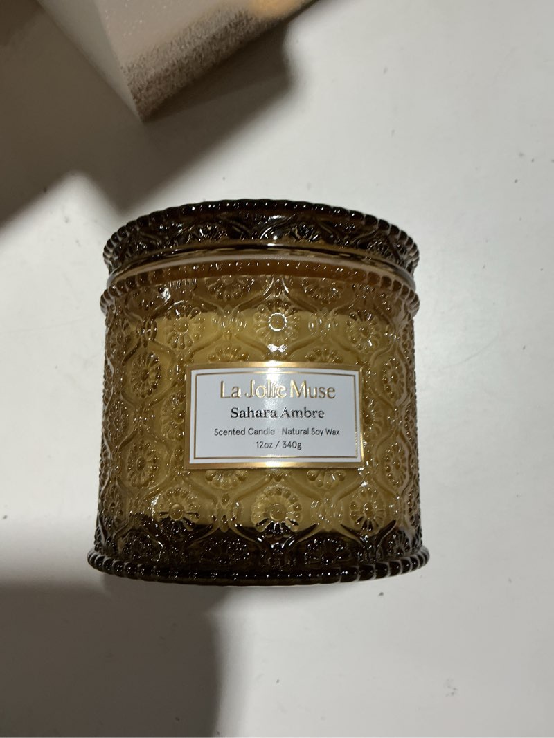 Condition photo showing Good Condition for la jolie muse sahara amber candle – bergamot, clove & amber | 12 oz large 2-wick soy wax candle | 60 hours clean burn | gift-ready for hosts & gatherings | elegant home décor sahara amber 12 oz