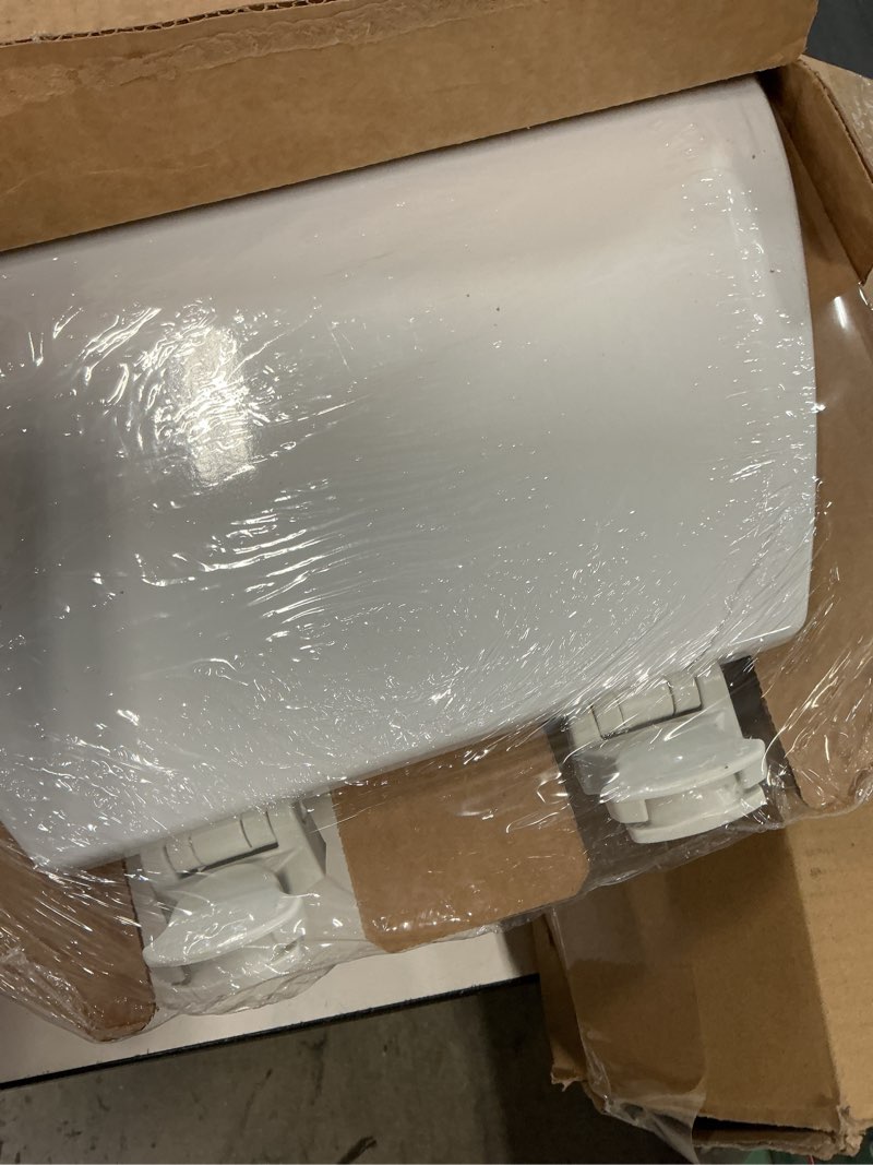 Condition photo showing Good Condition for bemis 500ec 390 toilet seat with easy clean & change hinges, 1 pack round, cotton white