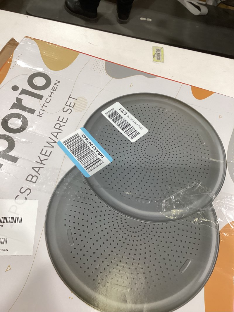 Condition photo showing Good Condition for Emporio Kitchen Non-Stick Pizza Pan 2 Pack – 16 Inch Round Carbon Steel Pizza Tray with Perforated Holes, PFOAPFOSPTFE-Free, Dishwasher & Oven Safe Up To 450°F, Durable Nonstick Silver Coating Silver 2 Pack