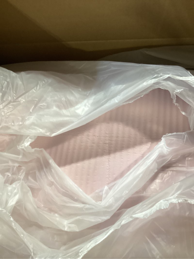 Condition photo showing Good Condition for amazon basics extra thick exercise yoga mat with carrying strap rose 1-inch