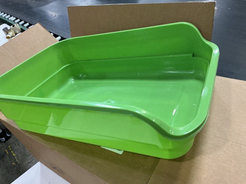 Condition photo showing Good Condition for extea large cat litter box with high sides,cat boxes for indoor cats,cat litter pan for kitty,litter box with low entry,easy to clean,anti-splashing,23.6\" x15.7\" x6.2\" (green)