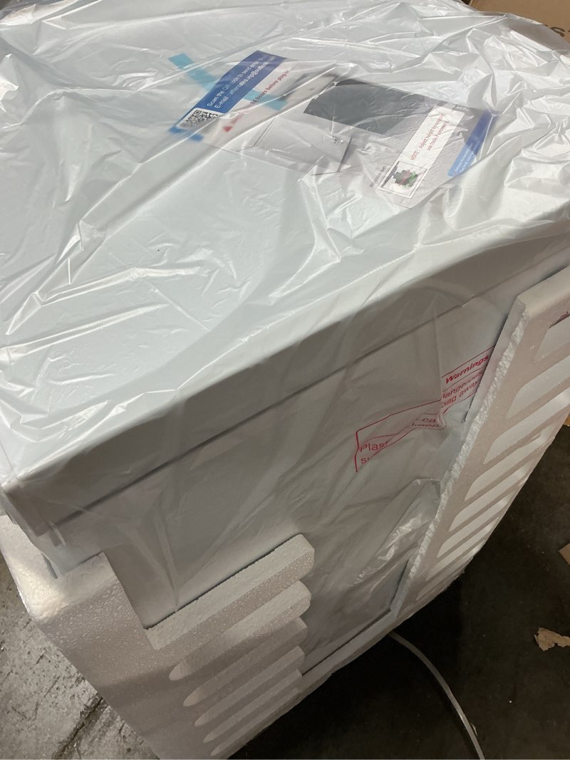 Condition photo showing Good Condition for 7.0 cu.ft chest freezer, top open door deep freezer with 7 adjustable thermostat (-18°f to 50°f), compact freezer with removable basket for home/garage/office, white 7.0 cu.ft white