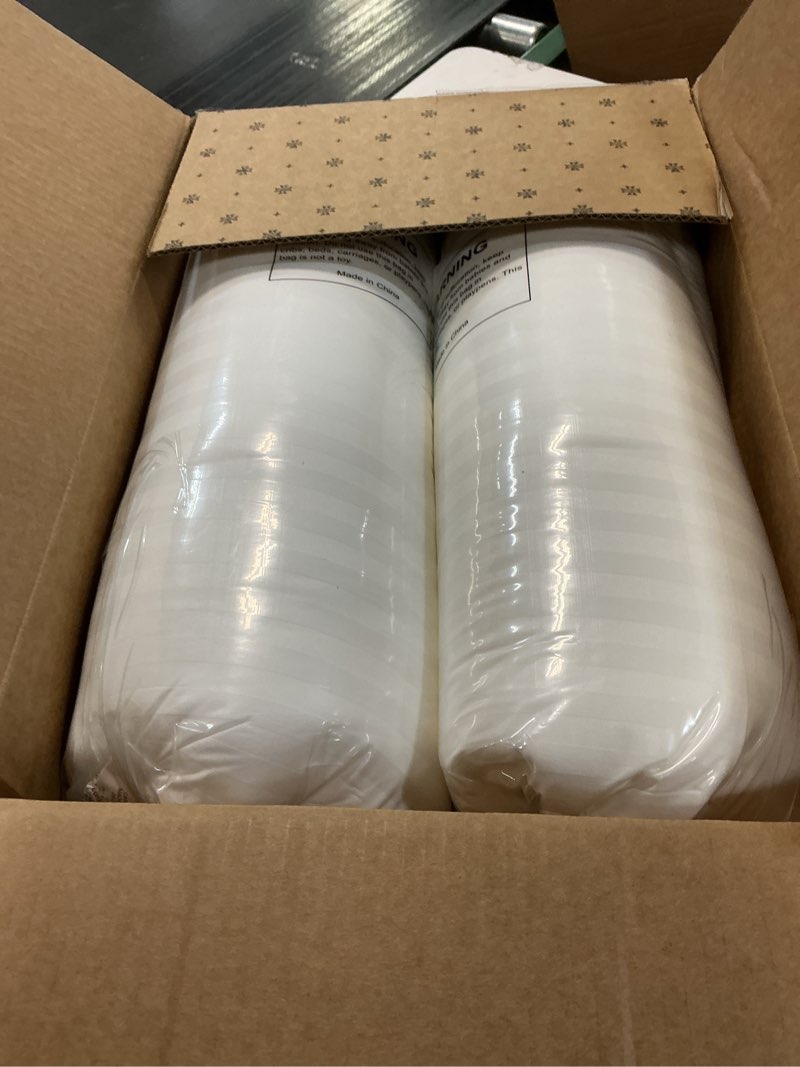 Condition photo showing New/Like New for Beckham Hotel Collection Bed Pillows Standard/Queen Size Set of 2 - Original Soft Down Alternative Pillow for Sleeping - Soft Support for Back, Stomach or Side Sleepers