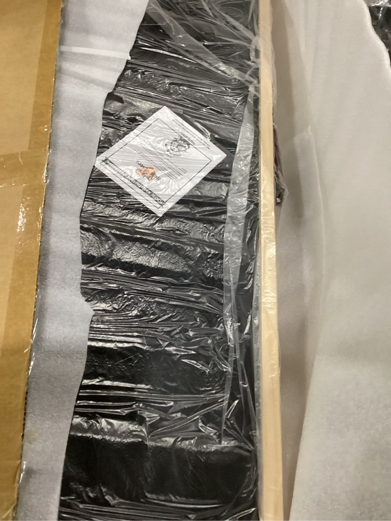 Condition photo showing Good Condition for woohoo dog ramp - with innovative non-slip rubber mat - for couch and bed - 41" long and adjustable from 14" to 24" - great for pets of all ages