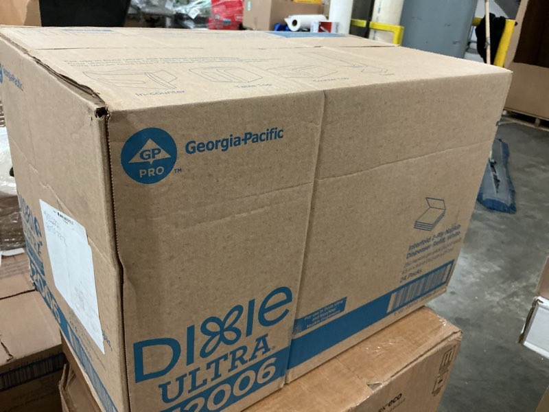 Condition photo showing New/Like New for dixie ultra interfold 2-ply napkin refill, 32006, white, 6,000 count