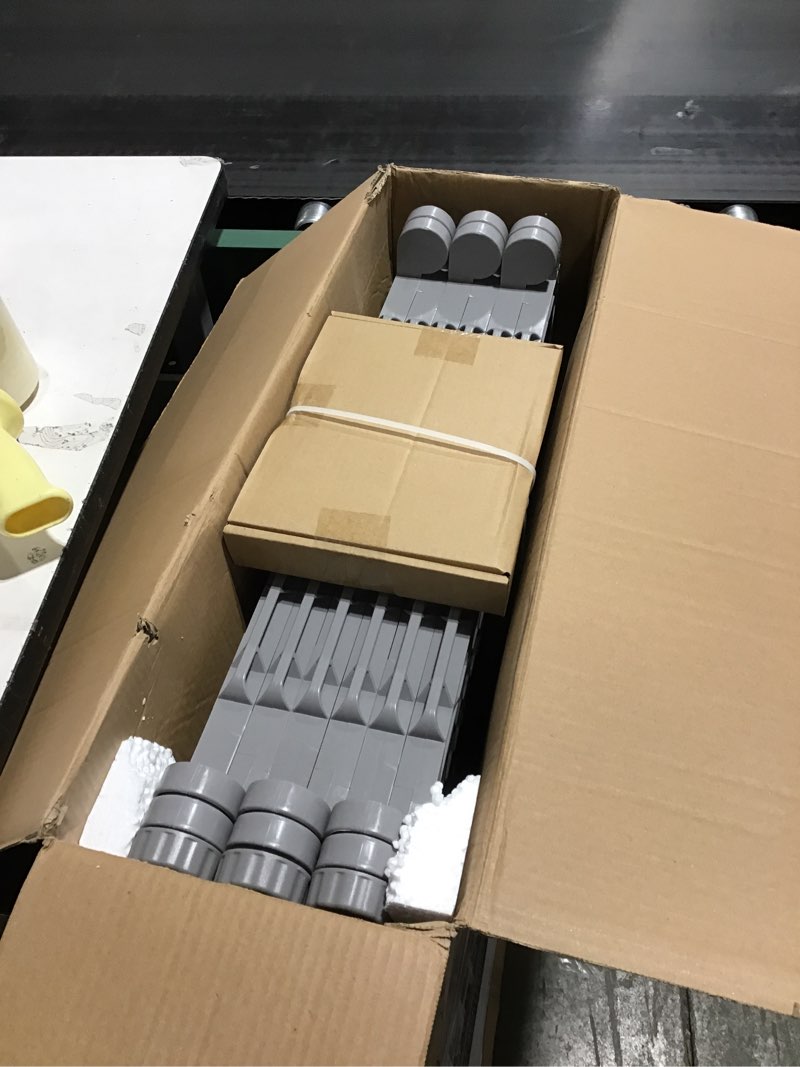 Condition photo showing Good Condition for Regalo Plastic 192-Inch Super Wide Adjustable Baby Gate and Play Yard, 4-in-1, Bonus Kit, Includes 4 Pack of Wall Mounts Gray