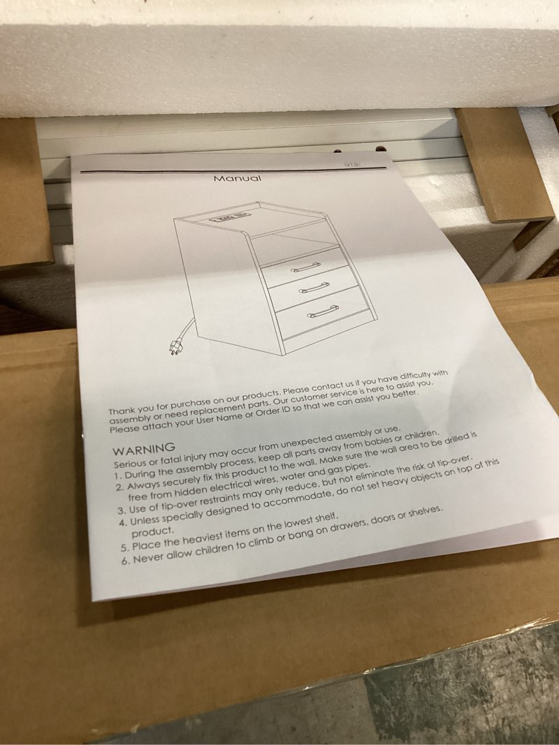 https://lotting-media.assets.bidfta.com/lotting_6b614cea-93e0-4cf1-a069-f797b491d255