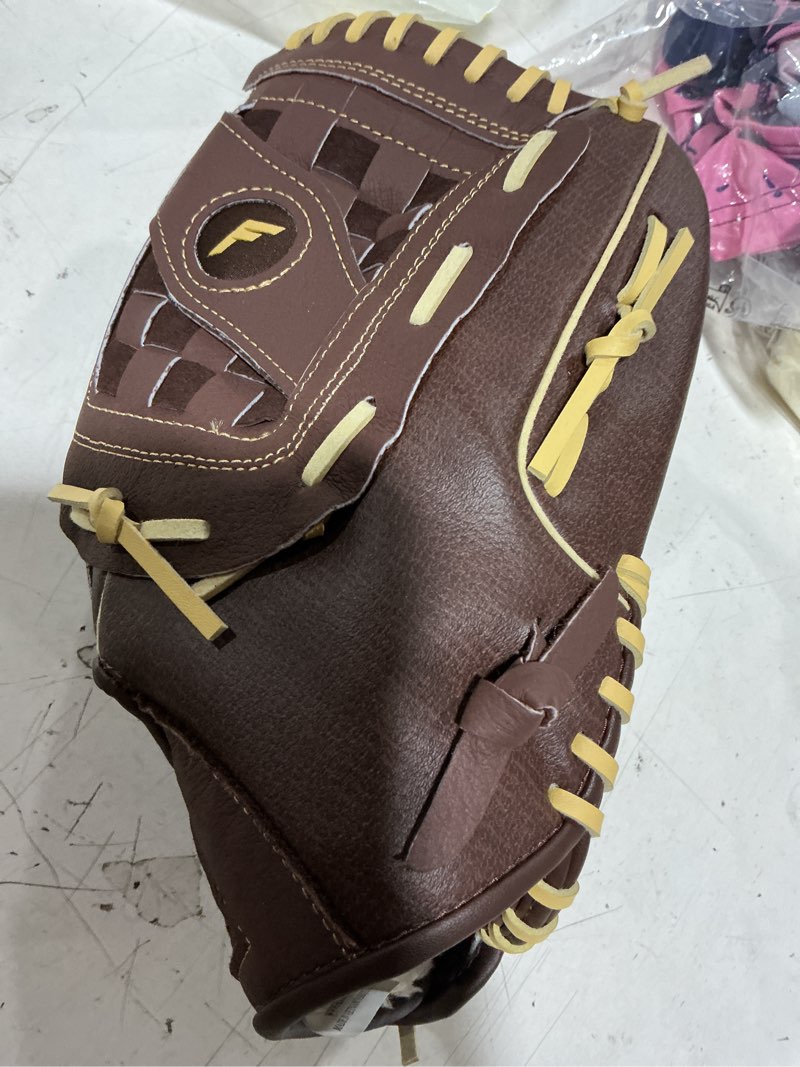 Condition photo showing New/Like New for franklin sports 12.5" pigskin brown/camel baseball glove - right hand thrower