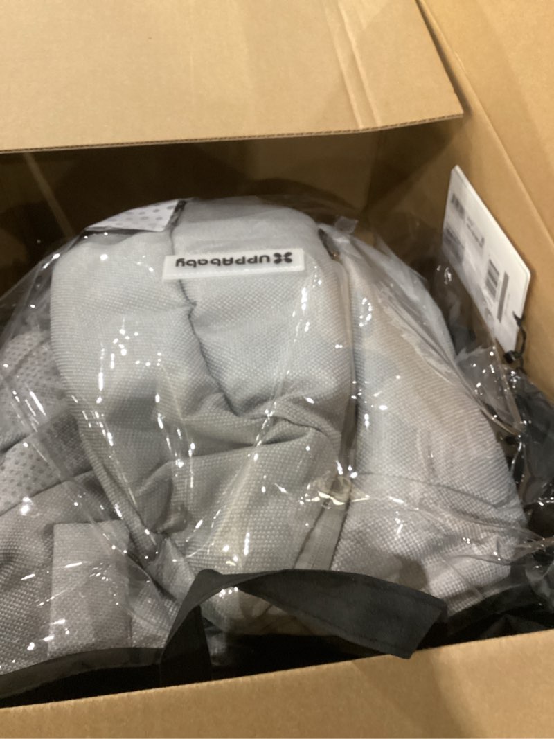 Condition photo showing New/Like New for UPPAbaby CozyGanoosh 2-in-1 Seasonal Footmuff - Easily Attaches to UPPAbaby Strollers and RumbleSeat – Versatile, Ultra-Plush Zip-Out Liner for Cold Weather – Savannah (Pearl Gray Jacquard) Savannah (Pearl Grey Mélange) CozyGanoosh 2-in-1 Footmuff