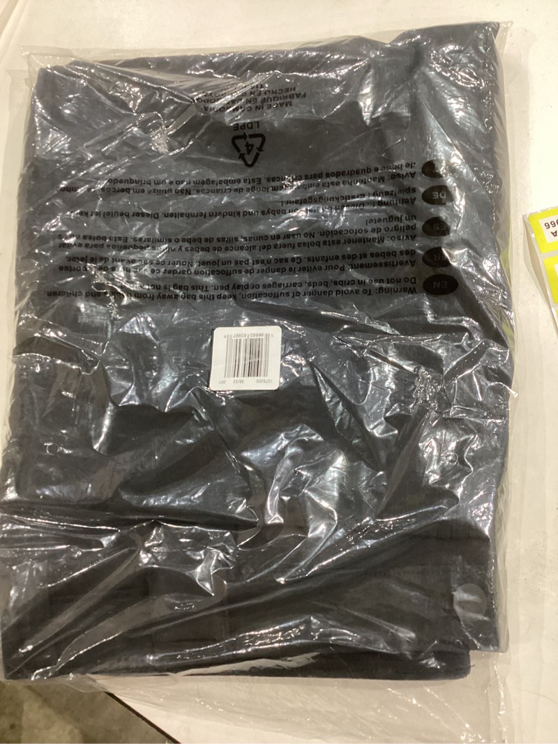 Condition photo showing New/Like New for Under Armour Men's Defender Pants, (001) Black / / Black, 38/32