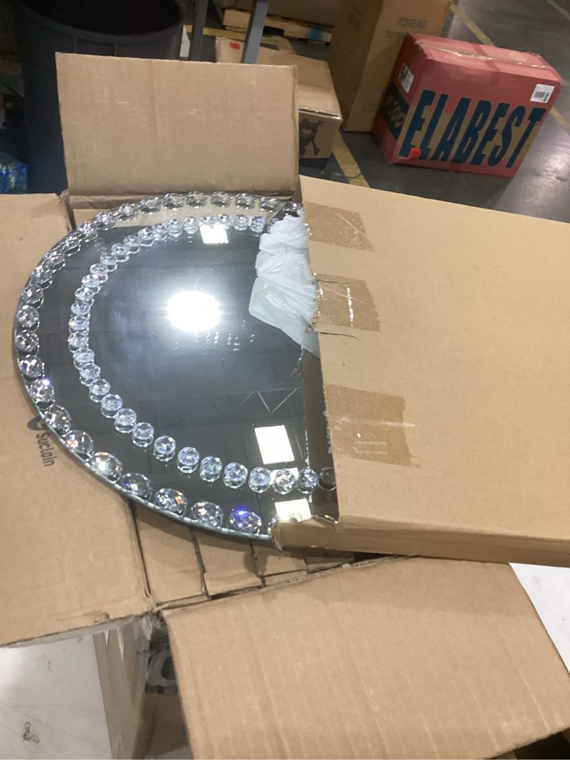 Condition photo showing Good Condition for suclain 6 pcs mirrored glass charger plates 13 inch silver mirror plates round chargers for dinner with diamond rim settings for wedding birthday party events (round diamond rim) 6 round diamond rim