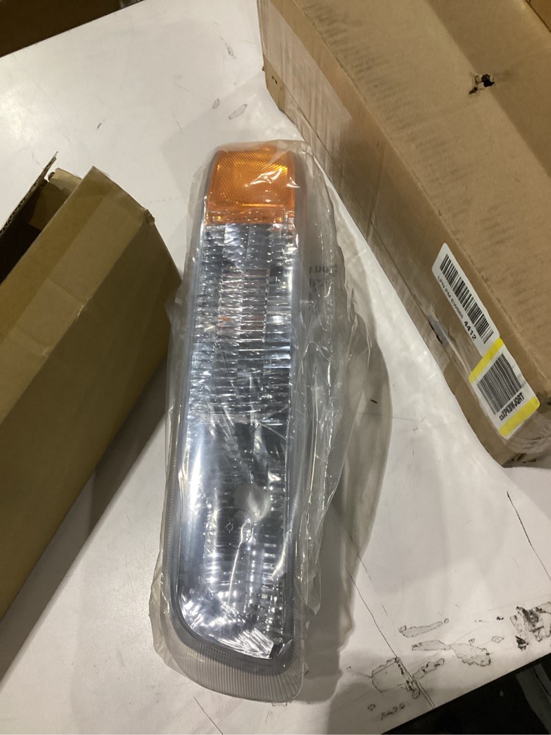 TYC Left Turn Signal/Parking/Side Marker Light Compatible with 1999-2002 Chevrolet Silverado