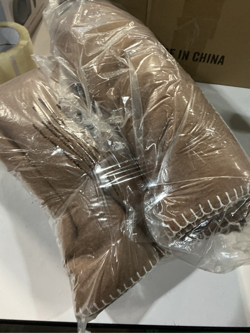 Condition photo showing Good Condition for preston lane highrise throw blanket – 50" x 70", premium cotton-blend, soft and fluffy throw for couch, bed, or living room, cozy and warm, made in portugal, camel