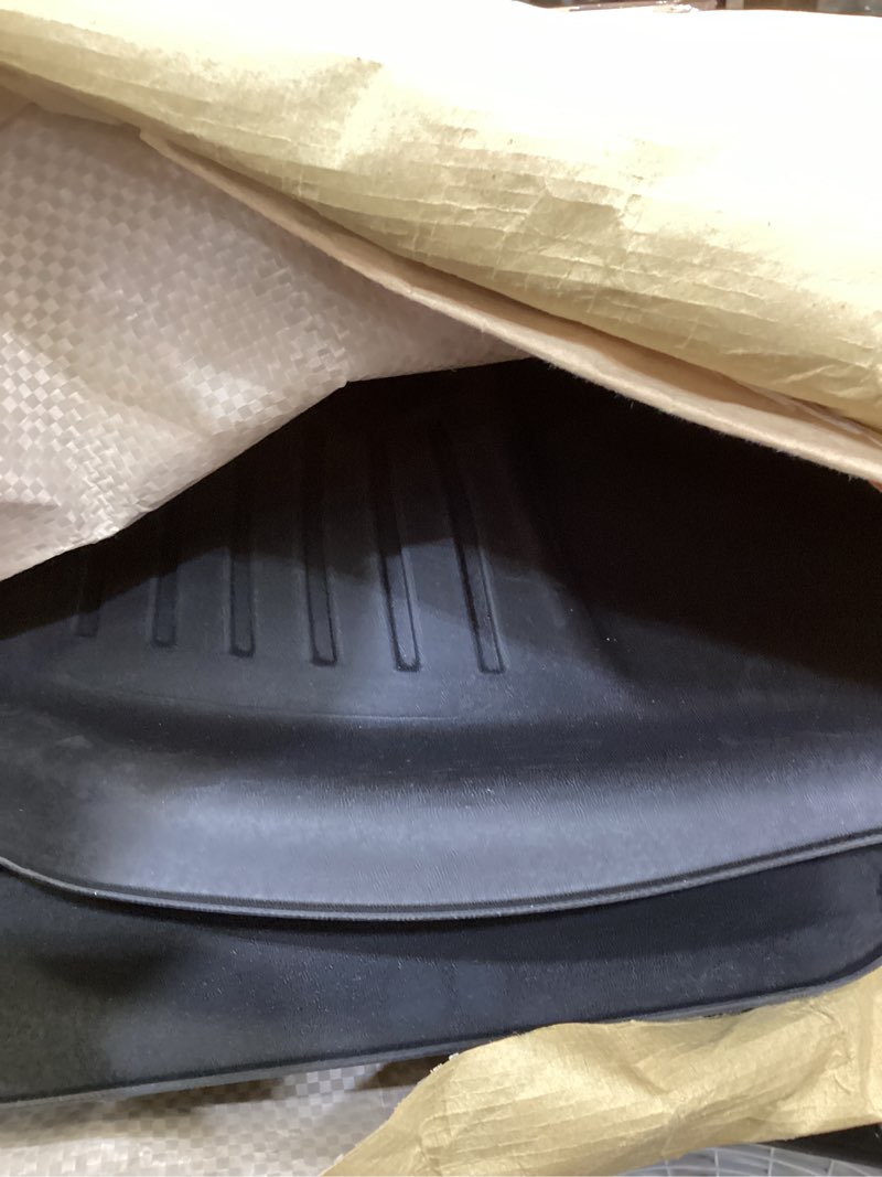 Condition photo showing As Is for mixsuper taos floor mats-floor mat for volkswagen taos 2022 2023 2024 2025 2026,all weather tpe rubber floor liners protection for taos accessories,2 row anti-slip car mats, black volkswagen taos?2022-2026?