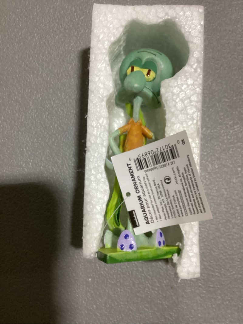Condition photo showing New/Like New for Penn Plax SpongeBob Squidward Aquarium Figure