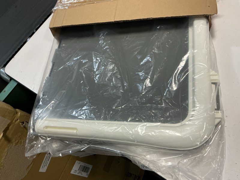 Condition photo showing Good Condition for amazon basics dog training pad holder with secured latches, extra thick and non-slip base, recycled plastic, 28 x 34 inch, large, white and charcoal 28'' x 34''
