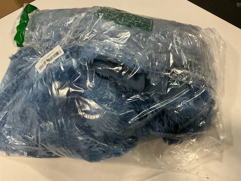 Condition photo showing Good Condition for GONAAP Fuzzy Faux Fur Throw Blanket Indigo Super Soft Cozy Plush Fuzzy Shaggy Blanket for Couch Sofa Bed (Indigo, Throw(50"x60")) Indigo Throw(50"x60")