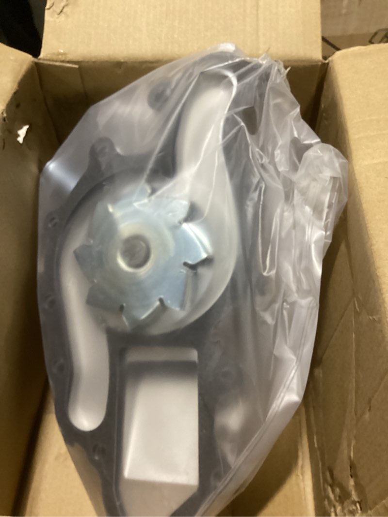 Condition photo showing Good Condition for aw4095 water pump with gasket compatible with ford ranger 1995-2008, replacement for ford aerostar 1995-1997, replacement for mazda b3000 1995-2008, 3.0l v6 engine f59z8501a f87z8501da xl5z8501aa