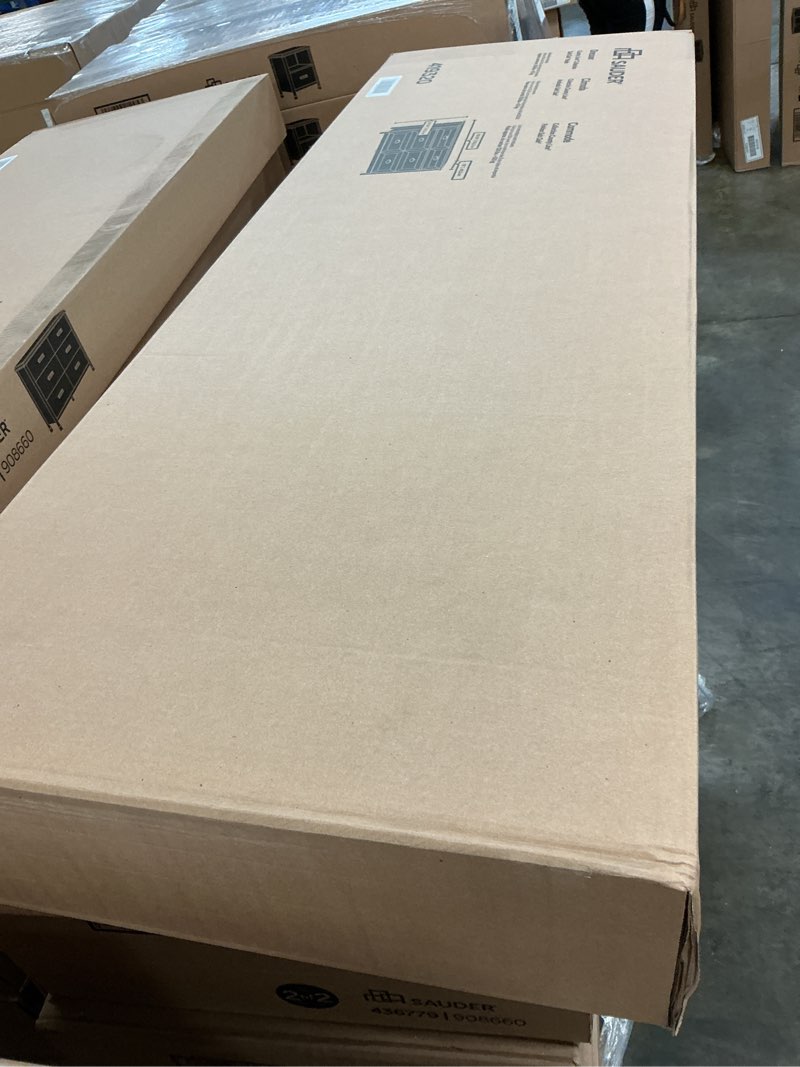 Condition photo showing New/Like New for sauder county line® dresser