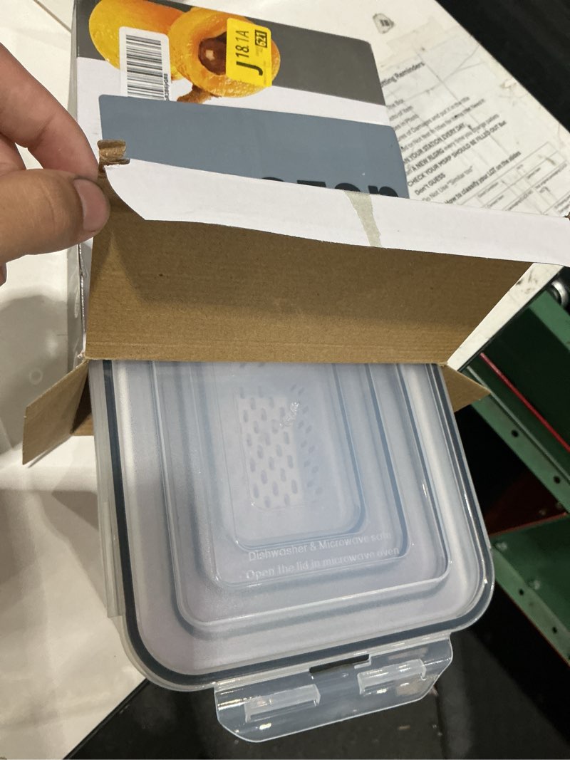 Condition photo showing Good Condition for freshmage fruit storage containers for fridge with removable colander, airtight food storage container, dishwasher safe produce saver for refrigerator, keep berry fruit fresh longer 4 pcs small clear clear small 4