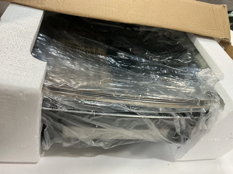 Condition photo showing New/Like New for Hamilton Beach Electric Skillet with PFAS-Free Durathon Ceramic Coating, Removable 12x15” Pan, Adjustable Temperature, Reversible Design, Tempered Glass Lid, Black Nonstick Surface (38531) Black Nonstick Surface 12x15” Pan