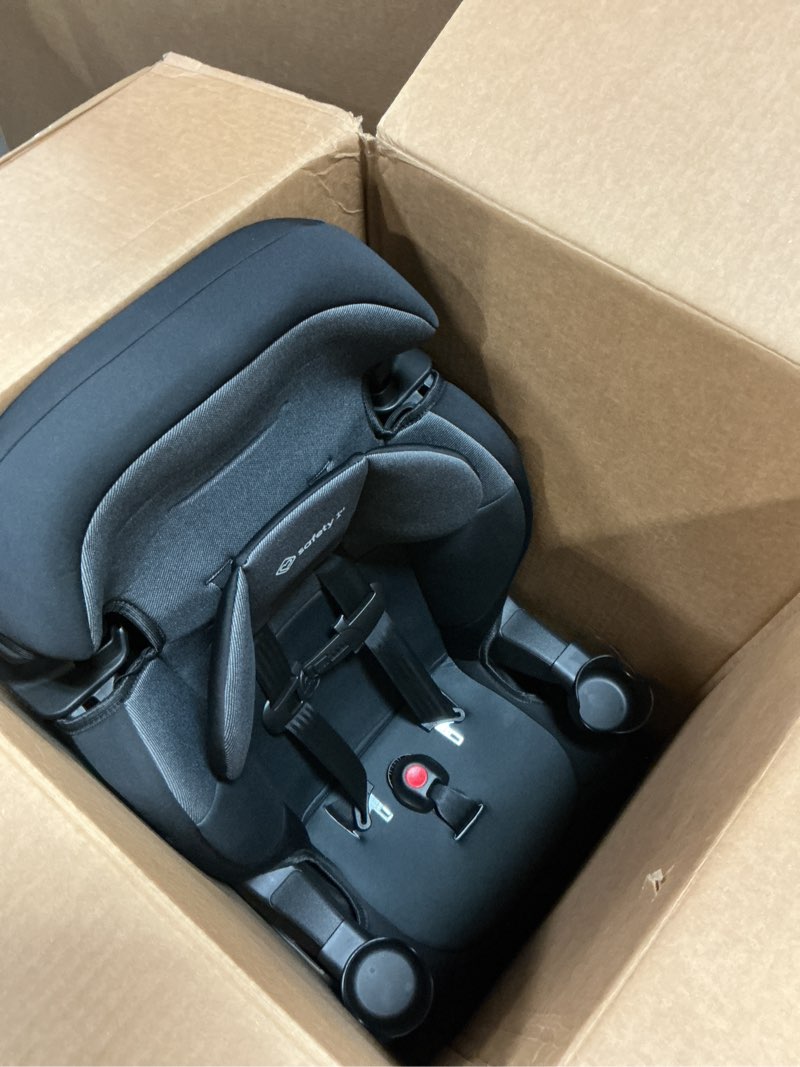 Condition photo showing Good Condition for safety 1st grand 2-in-1 booster car seat, converts from high back to belt-positioning booster, high back seat for kids 40-65, and belt-positioning 40-100 pounds, old soul