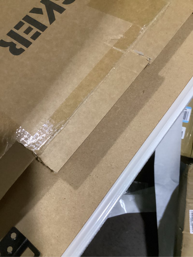 Condition photo showing Good Condition for elsker&home 16x24 poster frame 3 pack, white picture frame for horizontal or vertical wall mounting, sturdy and scratch-proof white 16 x 24