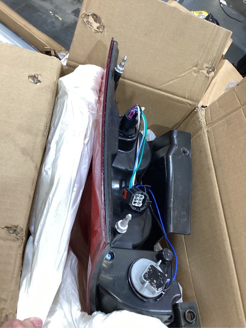 Condition photo showing Good Condition for tail light compatible with 2011-2020 dodge g right passenger side led
