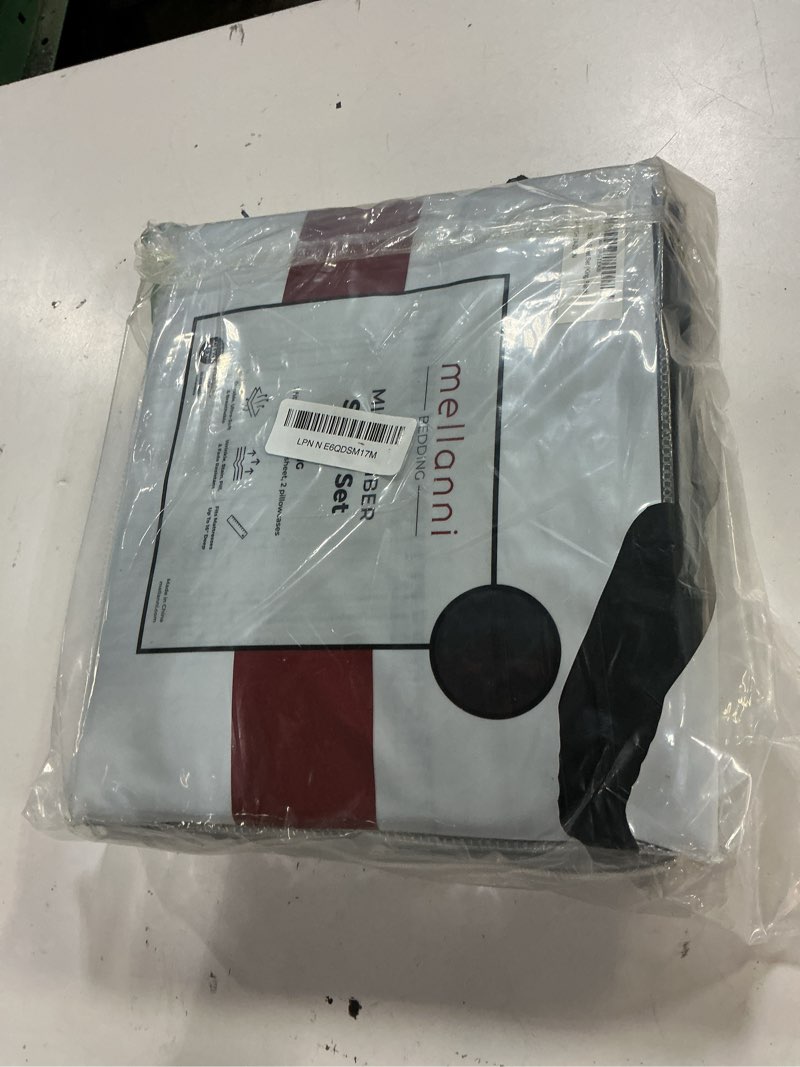 Condition photo showing New/Like New for mellanni king sheets set - 4 pc iconic collection bedding - hotel luxury, extra soft, cooling bed sheets - wrinkle, fade, stain resistant (king, black) 1990 black king