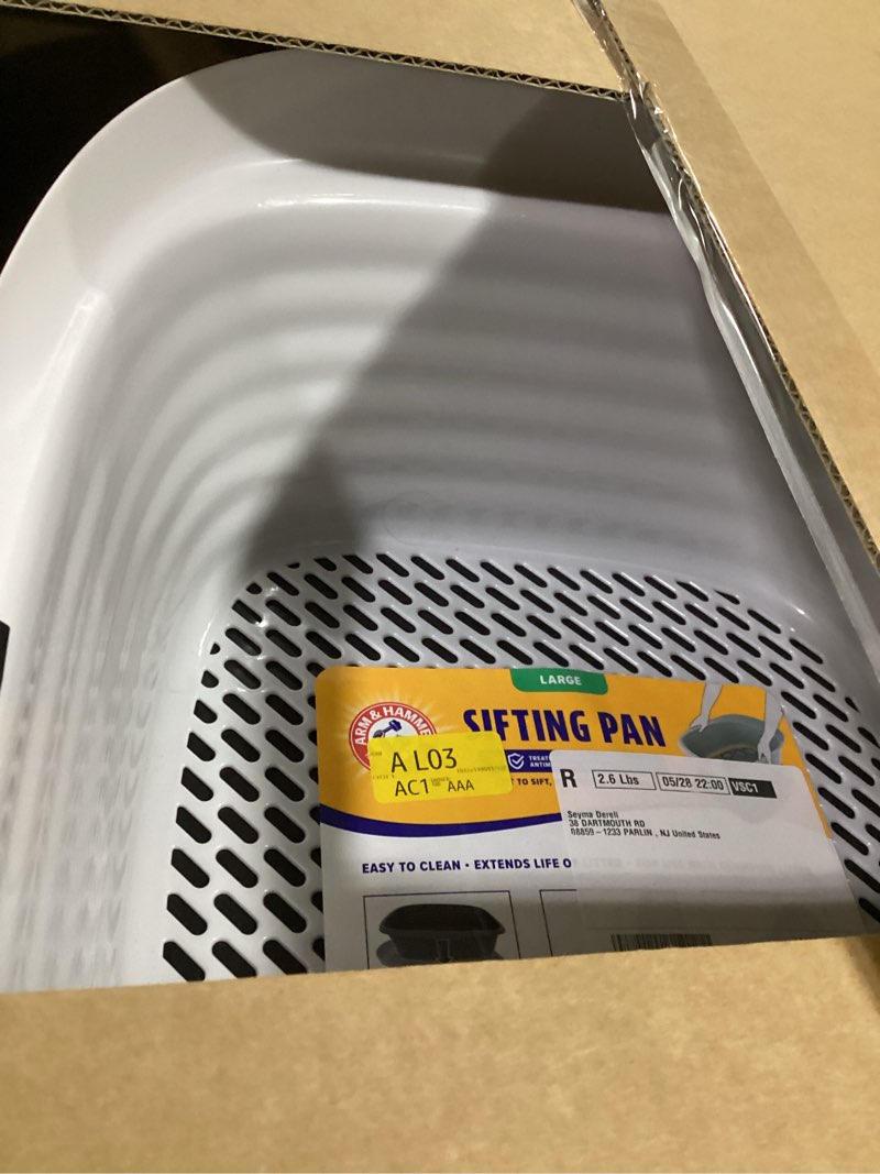Condition photo showing Good Condition for arm & hammer large sifting litter box scoop free cat litter tray with microban, made in usa