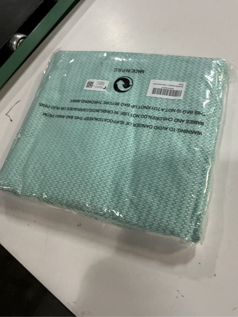 Condition photo showing New/Like New for lightweight woven throw blanket cotton large soft first apartment essentials aesthetic decor new home must haves girl dorm decoration guest room accessories bathroom things stuff house decore gifts green extra large 50'' x 70''