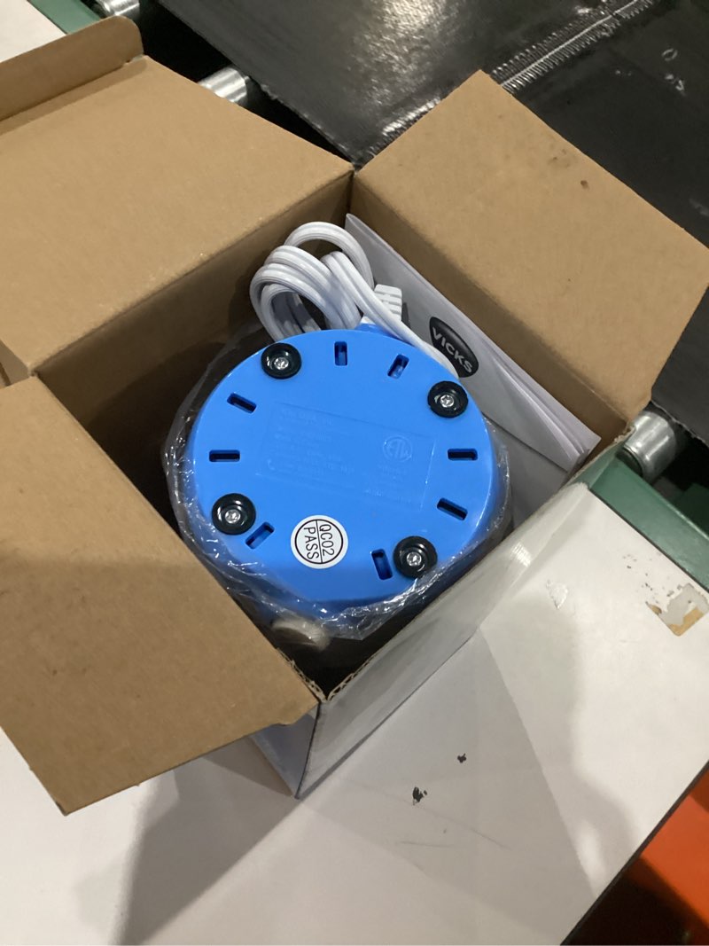 Condition photo showing As Is for Vicks Sinus Inhaler - Non-Medicated Steam Relief for Allergies, Congestion, Cough & Colds, Vocal Steamer, Soothes Nasal & Throat Passages, Works with VapoPads (1 Included) 1 Count (Pack of 1) Inhaler