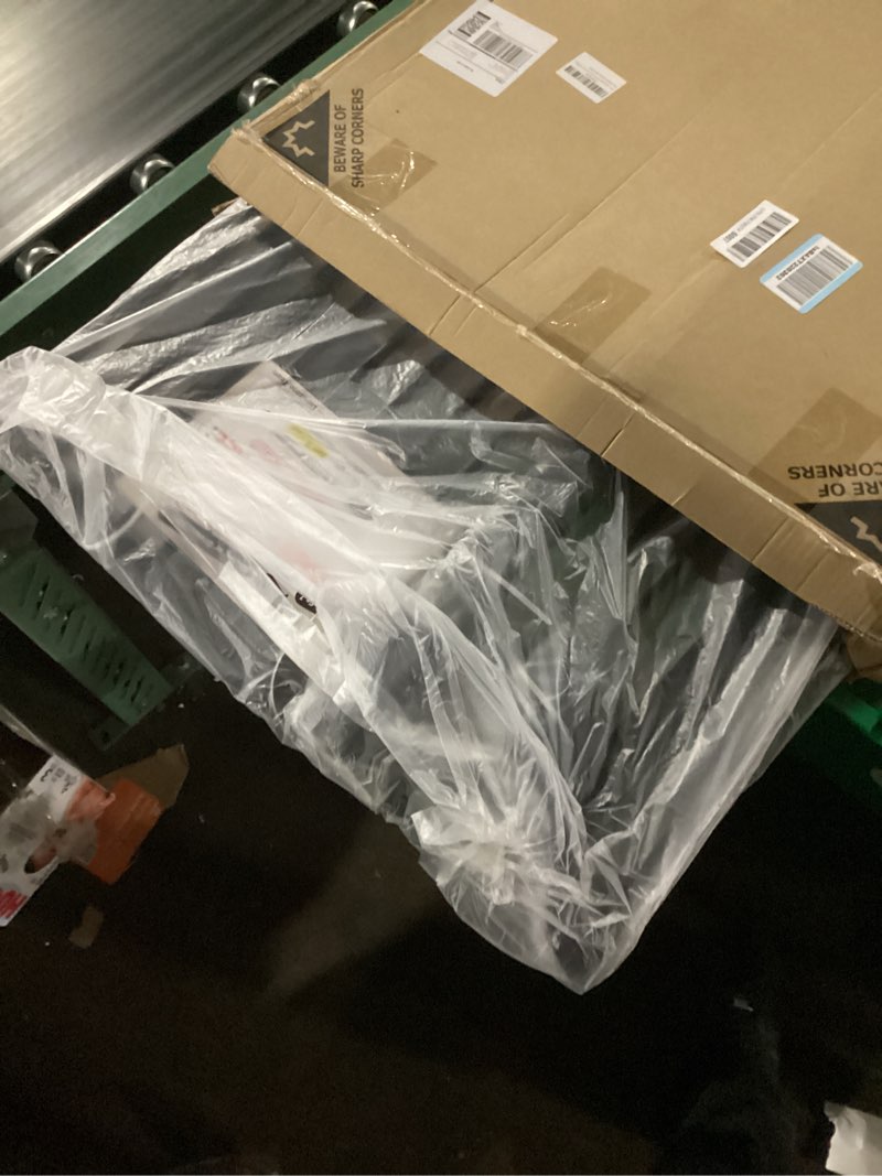 Condition photo showing New/Like New for Lumizone Extra Tall Cat Gate 55.12" High Pressure Mounted Extra Wide 2025 New (17 Sizes) 1.37" Gap No Drilling Auto-Close One-Handed Operation Tall Pet Gate for Dogs (Black, 29.92"-34.24"/76-86.5cm) 29.92"-34.24"/76-86.5cm Black