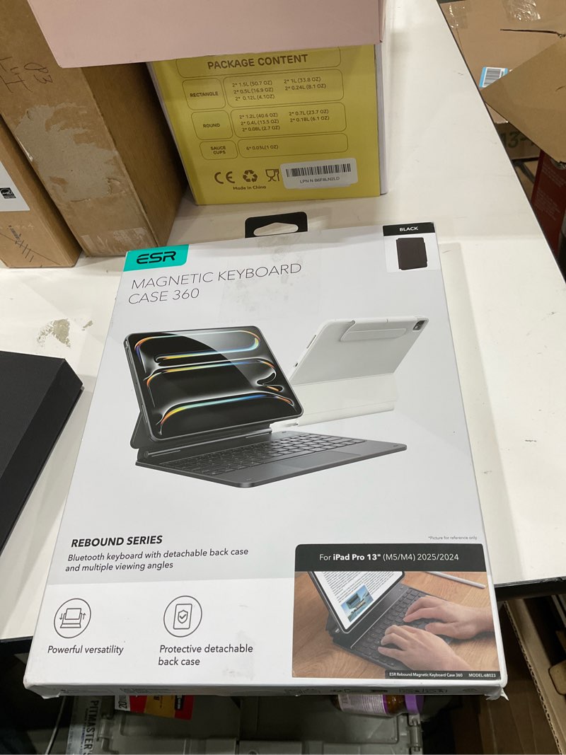 Magnetic keyboard case 360