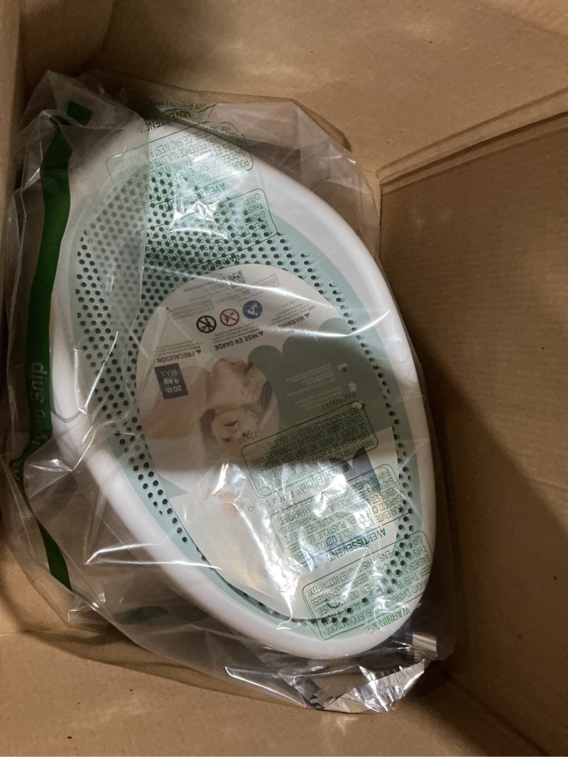 Condition photo showing Good Condition for Angelcare Baby Bath Support (Aqua) | Ideal for Babies Less Than 6 Months Old Bath Support Blue