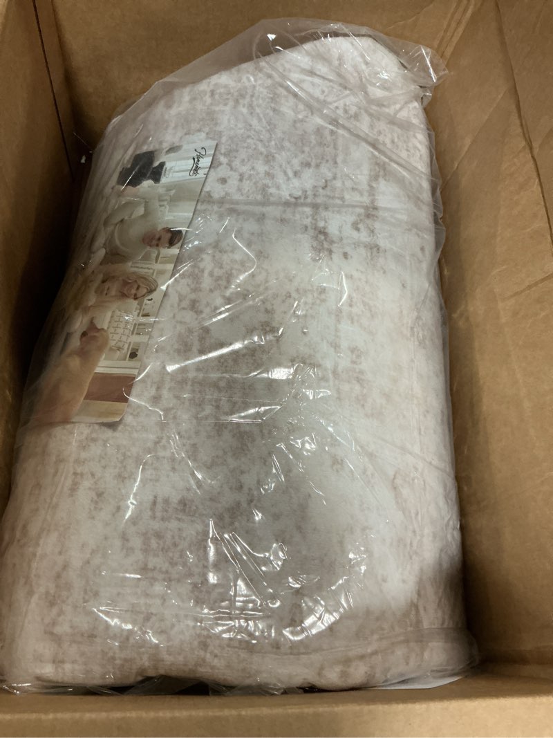 Condition photo showing Good Condition for homemate washable rug 8x10 area rugs - vintage faux wool rugs for living room bedroom dining room - non slip foldable carpet indoor area rug for home decor?8'x10', beige