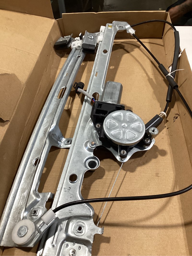Condition photo showing Good Condition for ovanoh front left driver side power window regulator assembly w/motor compatible for silverado suburban avalanche 1500 2500 3500 00-06 cadillac escalade 02-06 gmc yukon xl sierra front left side
